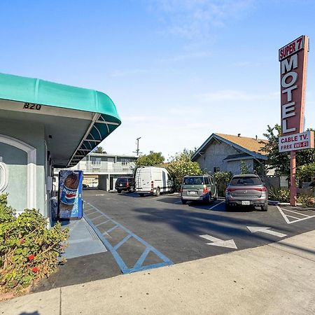 Super 7 Motel - Anaheim Packing District & Disneyland エクステリア 写真