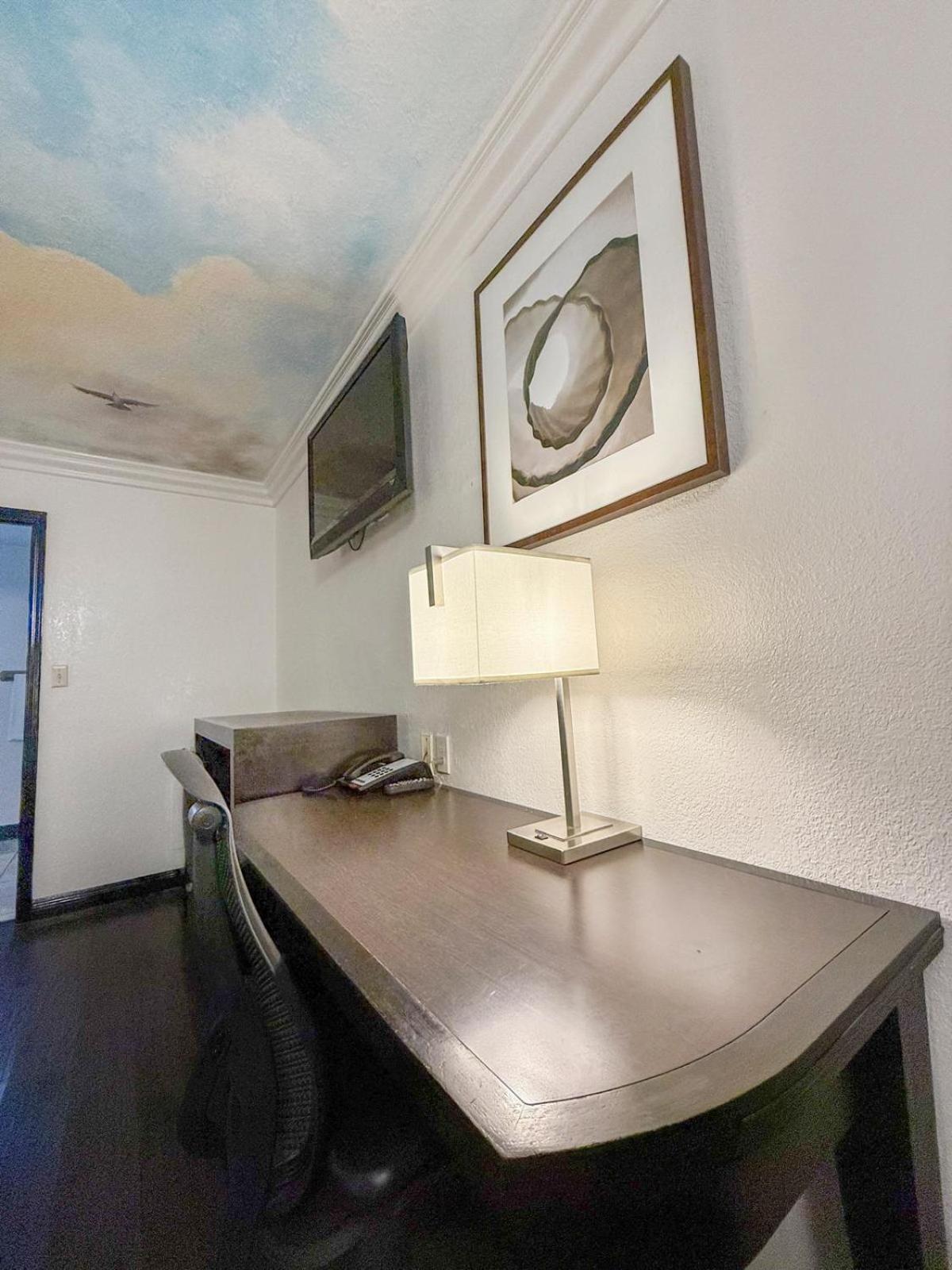 Super 7 Motel - Anaheim Packing District & Disneyland エクステリア 写真